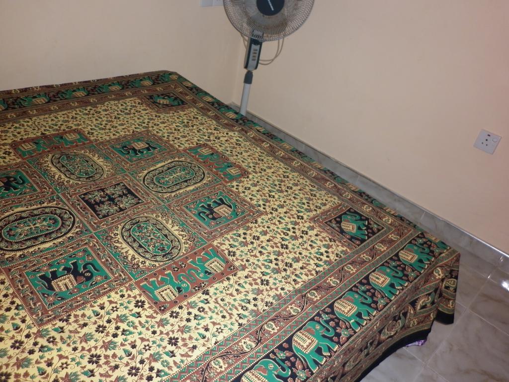 Seetha'S Hostel Negombo Bagian luar foto