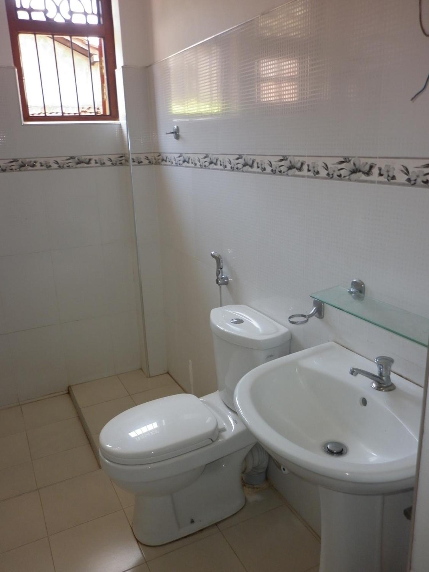 Seetha'S Hostel Negombo Bagian luar foto