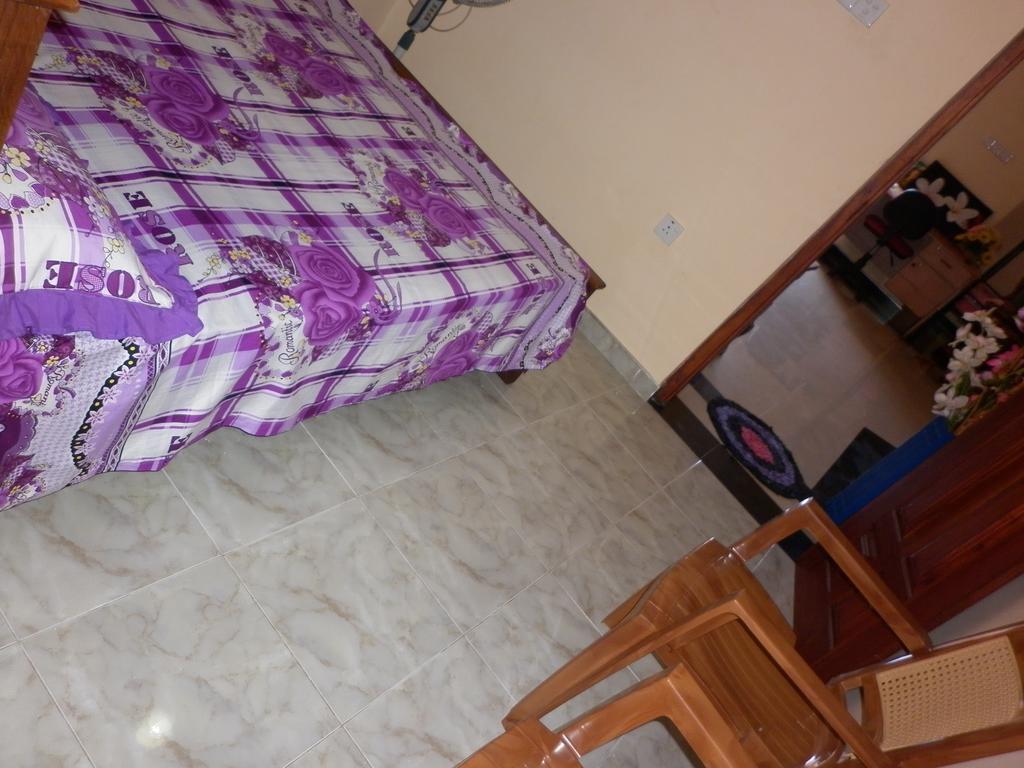 Seetha'S Hostel Negombo Ruang foto
